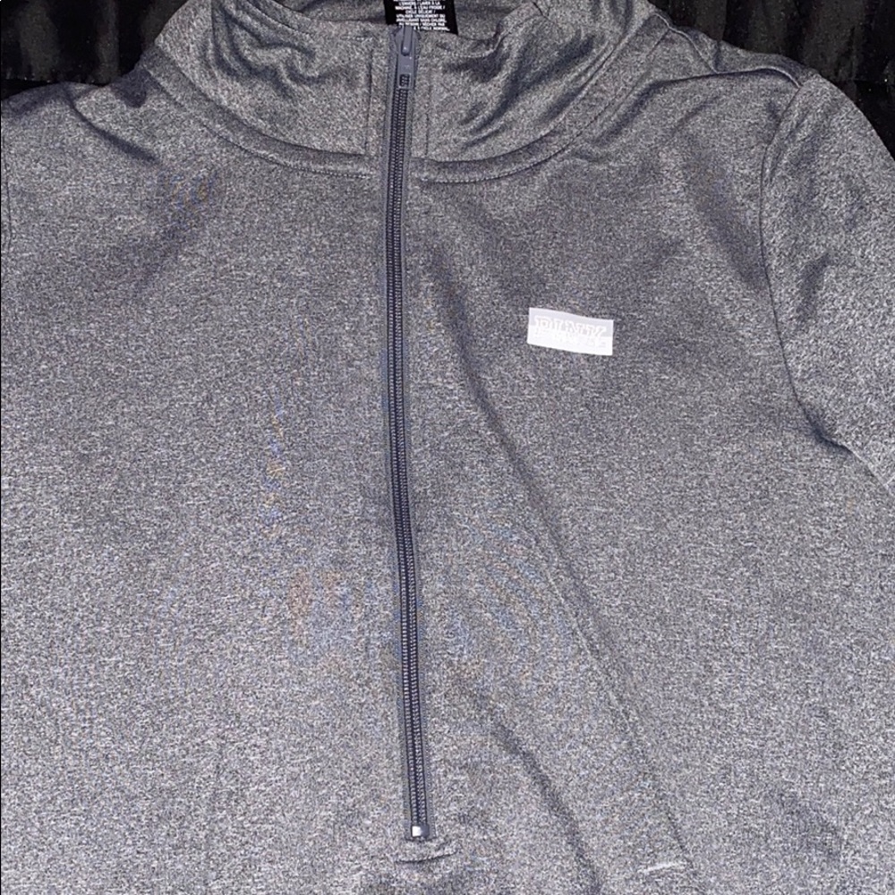 Quarter zip